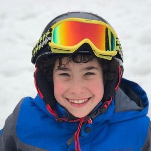 Meet your Posher, Eli